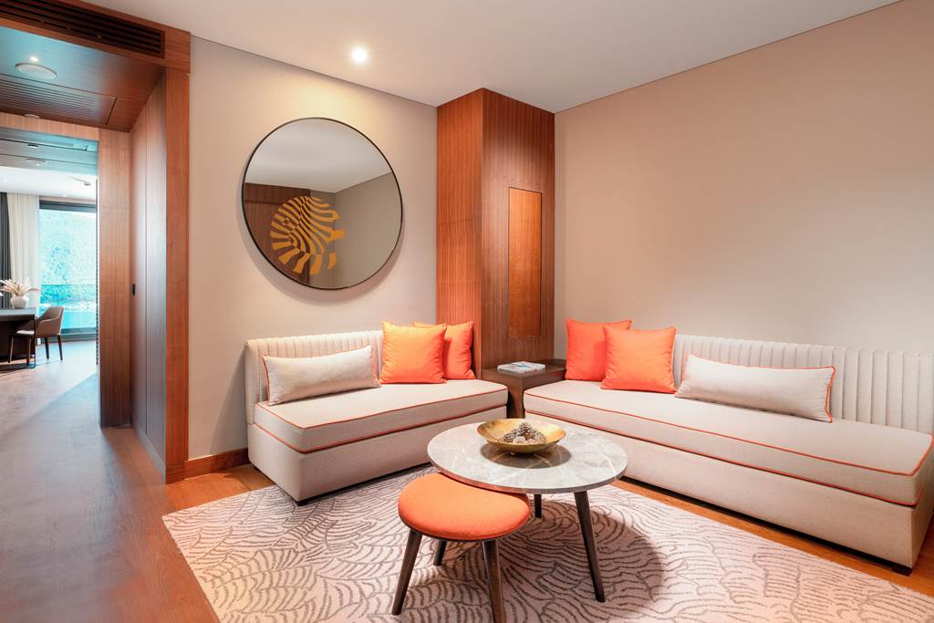 BJV_79806_Lujo_Hotel_0224_01.jpg