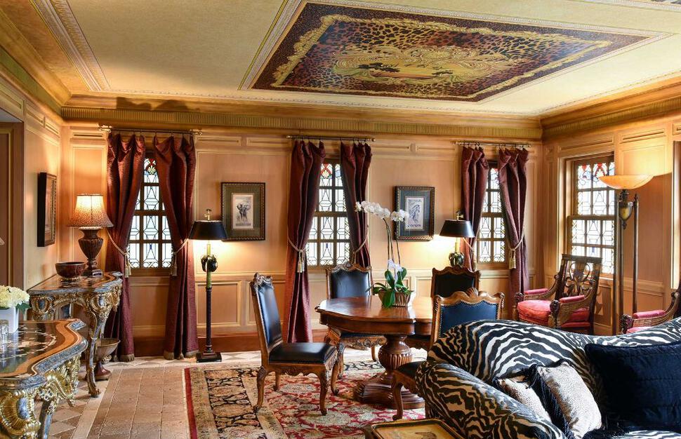 Villa-Casa-Casuarina-At-The-Former-Versace-Mansion-4.jpg