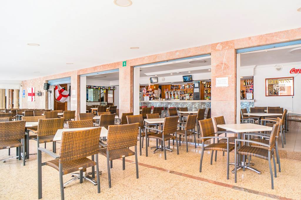 PMI_70943_Hotel_Sur_0721_01.jpg