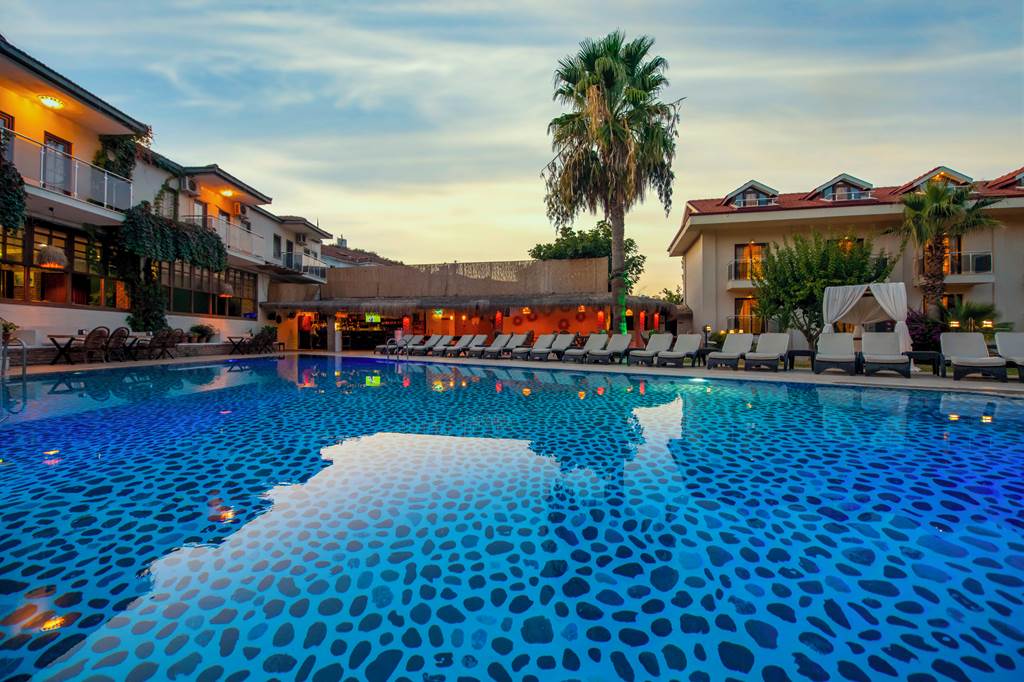 DLM_74616_Han_Deluxe_Hotel_0524_21.jpg