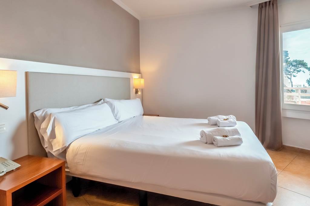 GRO_73511_Hotel_Rosamar_and_Spa_0524_05.jpg