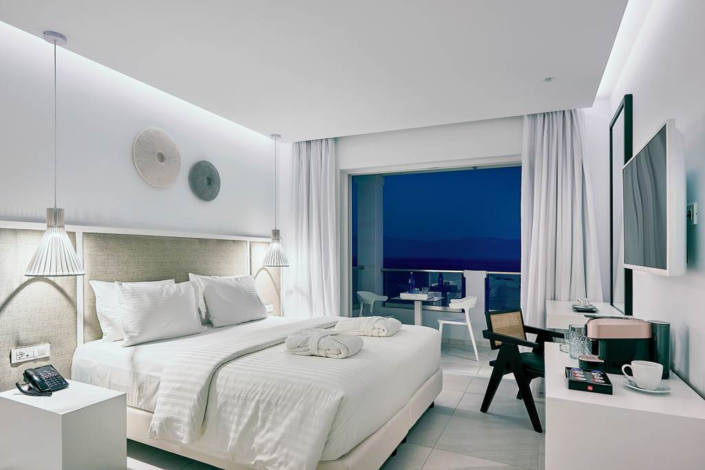 KGS_77935_Dimitra_Beach_Hotel_&_Suites_0924_02.jpg