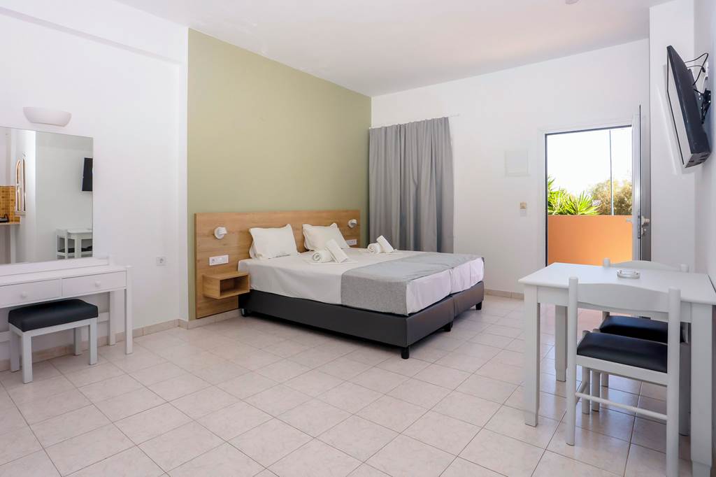 HER_71761_Villa_Ritsa_0522_08.jpg