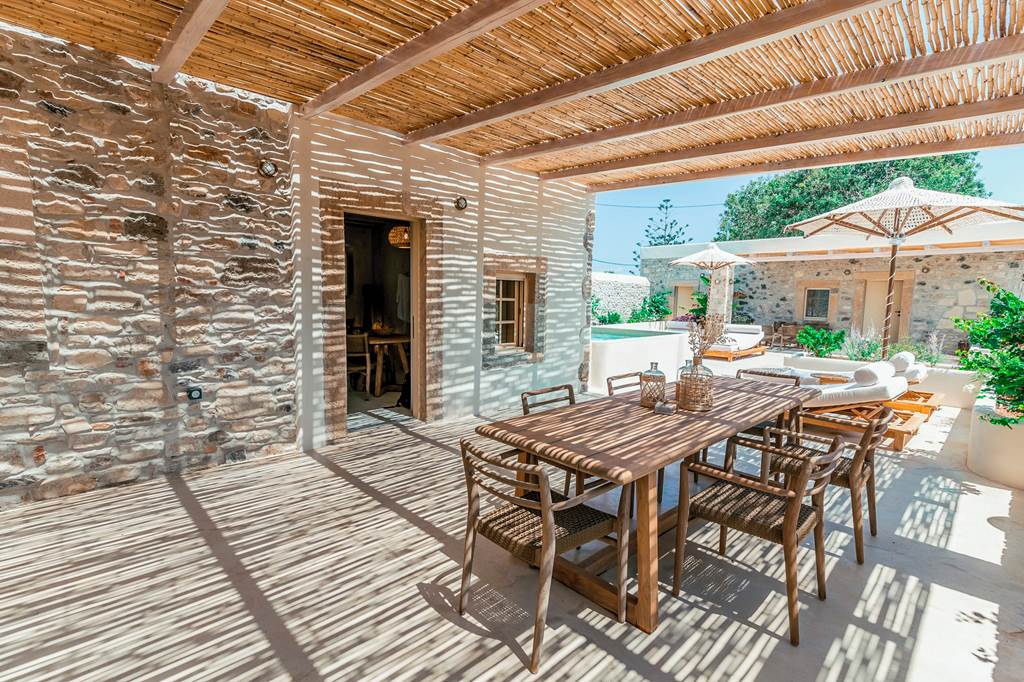 KGS_87123_Villa_Kyparissi_0124_14.jpg