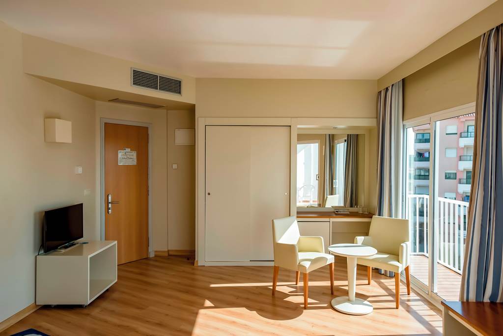 MAH_953_Hotel_Agamenon_0920_04.jpg
