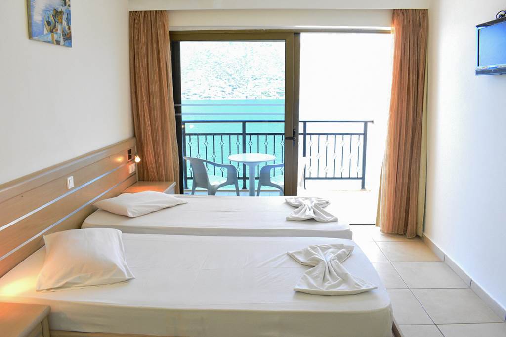 KGS_85720_Plaza_Hotel_Kalymnos_0823_25.jpg