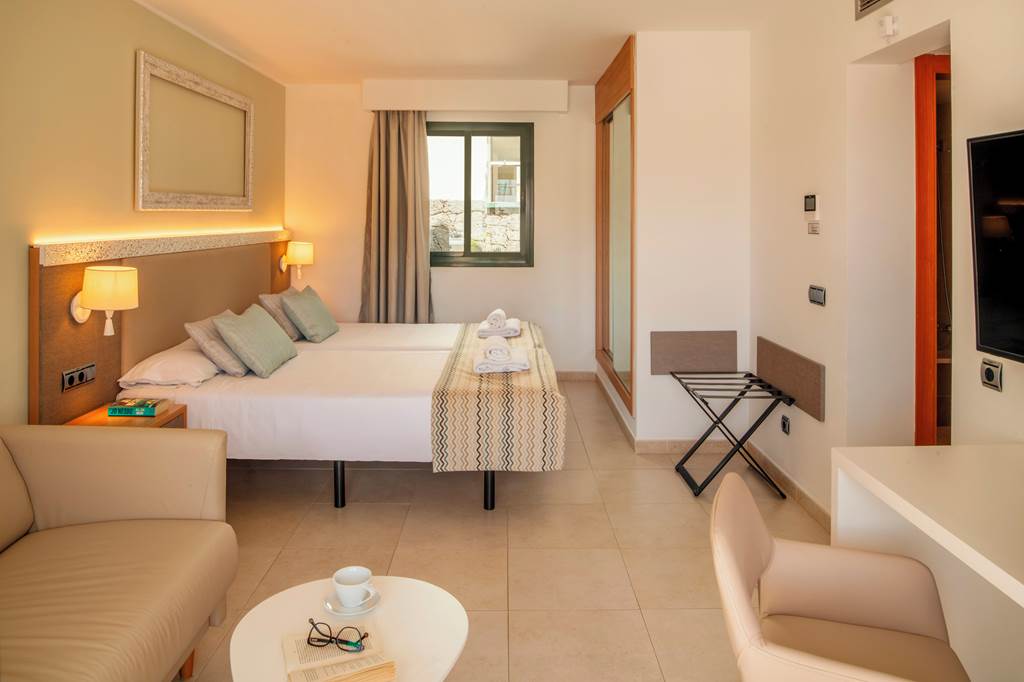 ACE_81202_Hotel_Pocillos_Playaa_0524_05.jpg