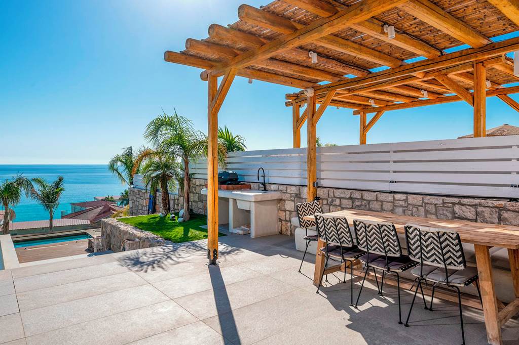 RHO_84141_Lido_White_Villa_0225_04.jpg