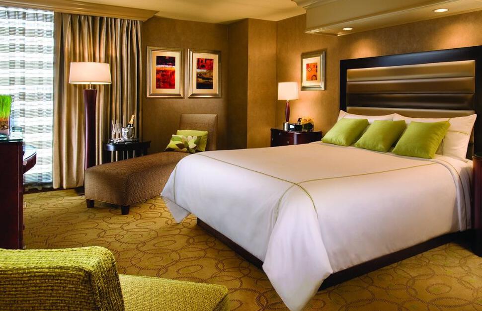 Treasure-Island-TI-Las-Vegas-Hotel-Casino-a-Radisson-Hotel-1.jpg