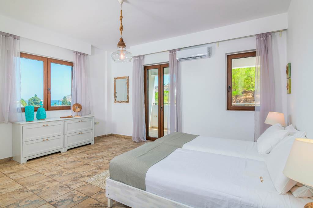 RHO_77021_Villa_Krini_Panos_0724_02.jpg
