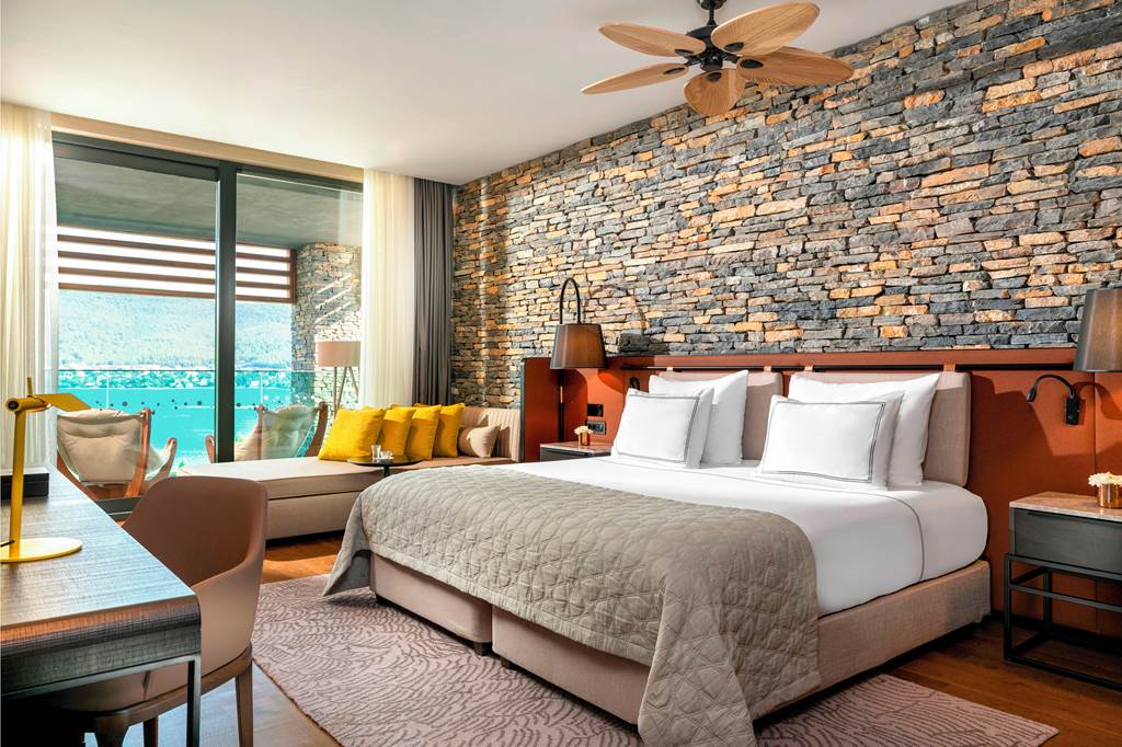 BJV_79806_Lujo_Hotel_1218_23.jpg