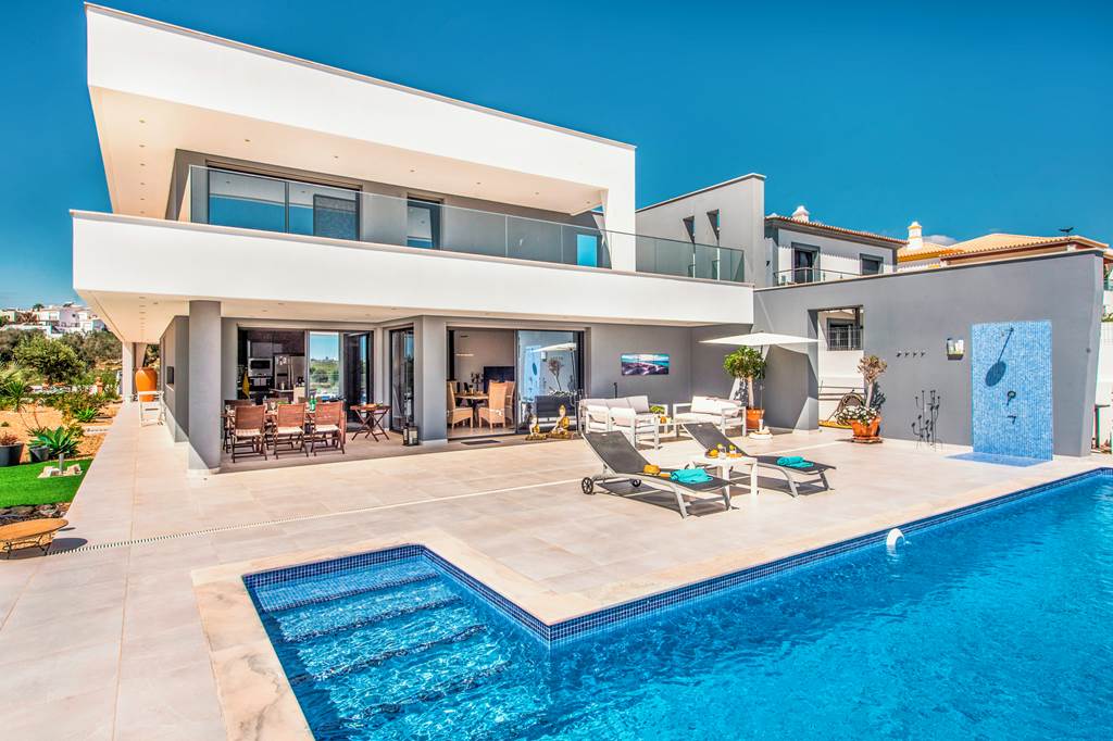 FAO_84485_Villa_Sunset_Vista_1122_19.jpg