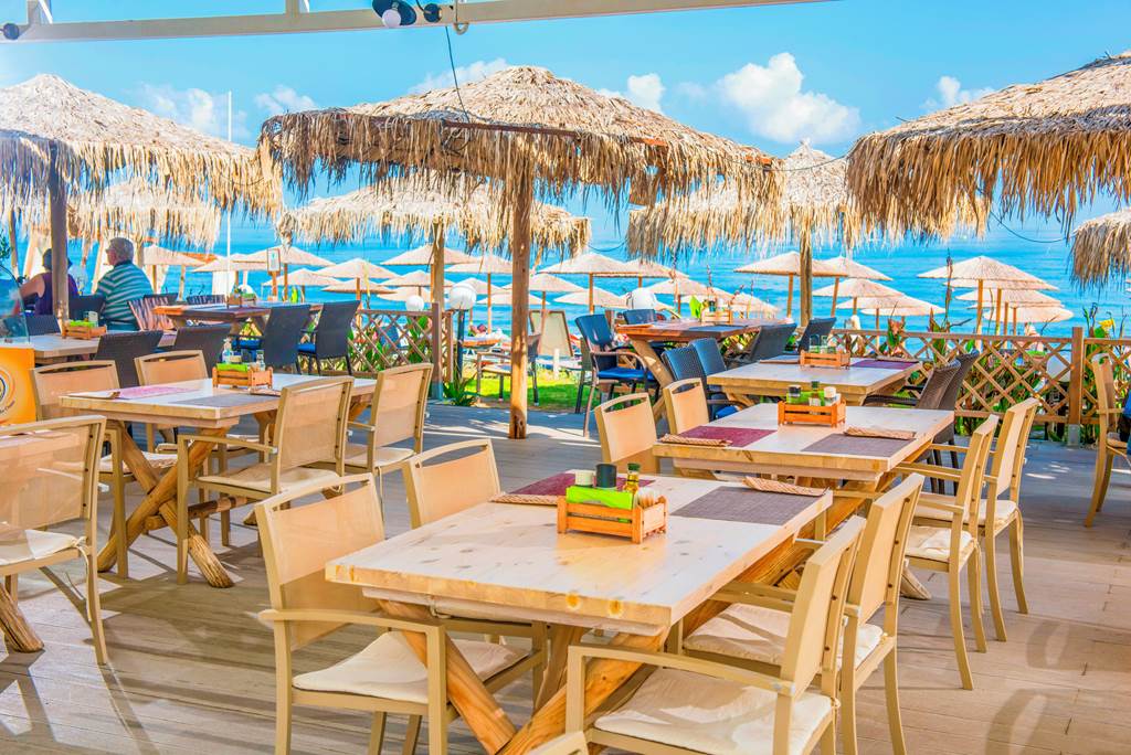 CHQ_84219_Erato_Beach_Hotel_1023_07.jpg