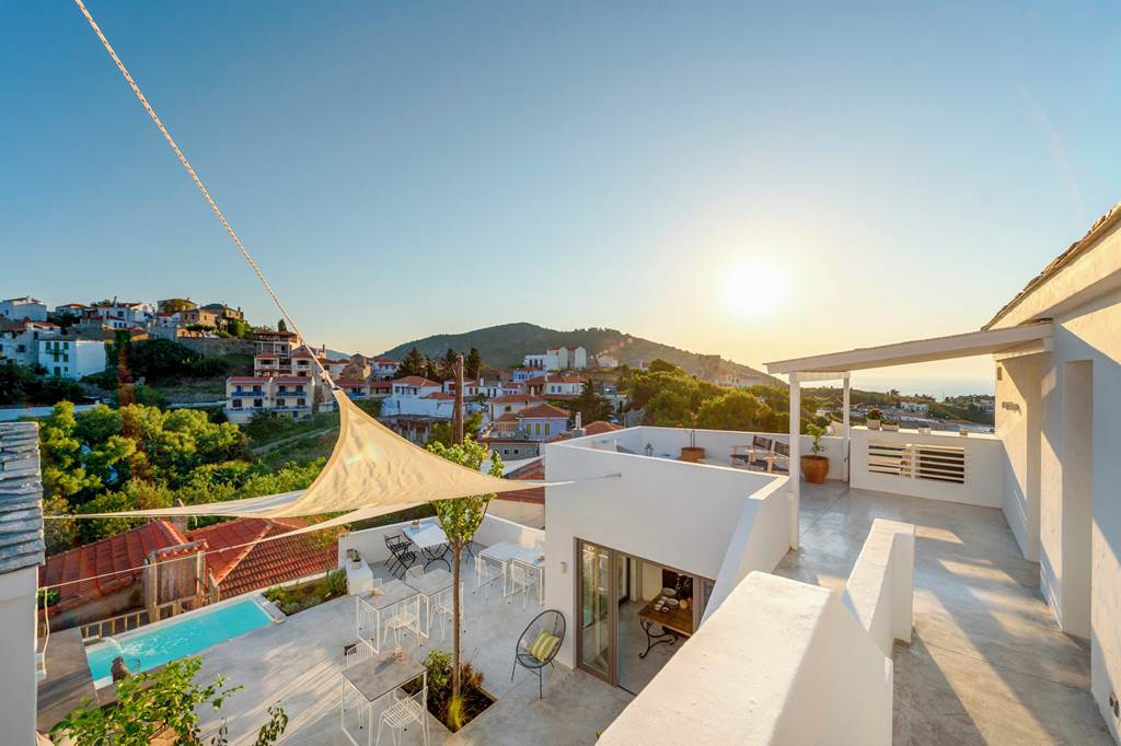 JSI_85694_Althea_Traditional_Hotel_0823_19.jpg