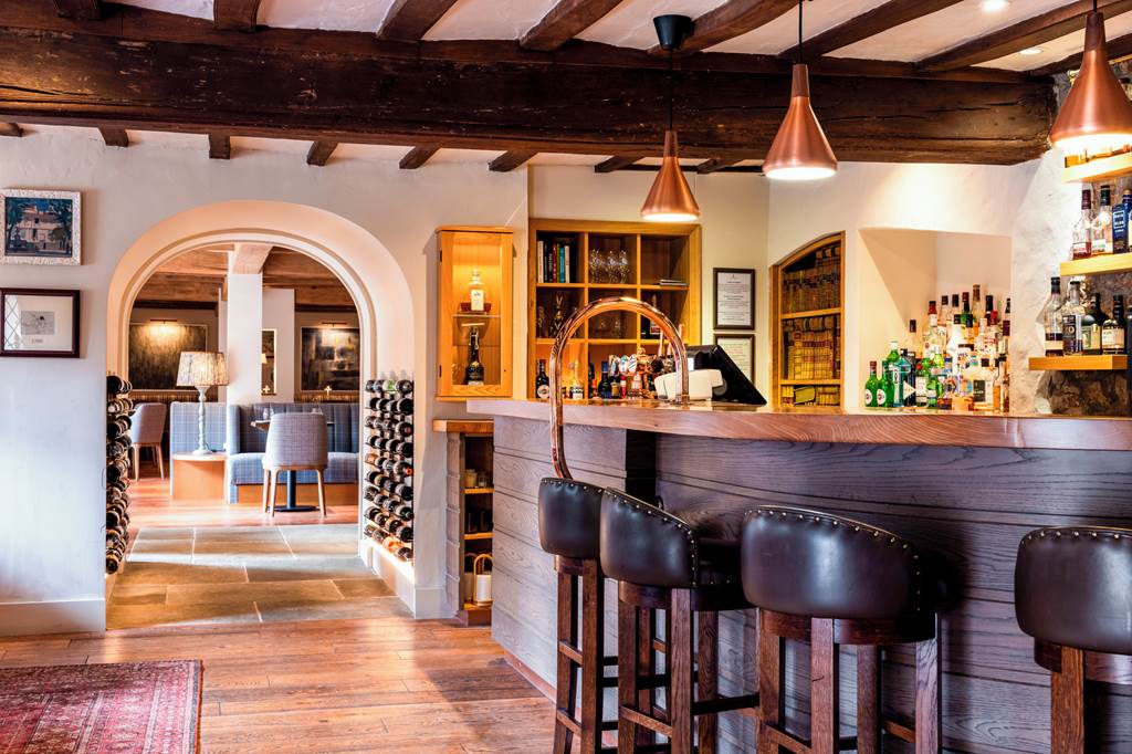 JER_72132_Greenhills_Country_Hotel_1123_01.jpg