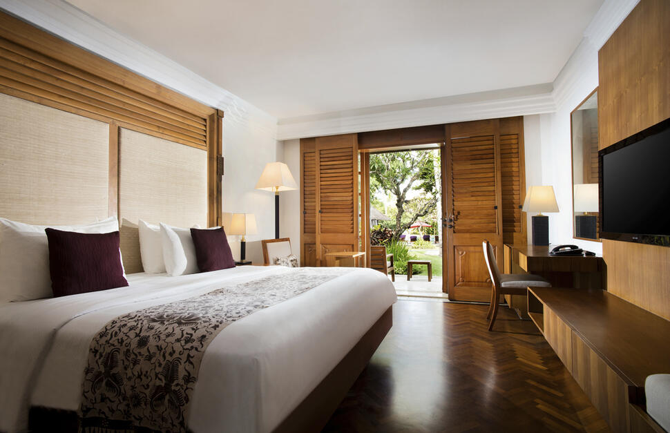 Nusa-Dua-Beach-Hotel-and-Spa-2.jpg