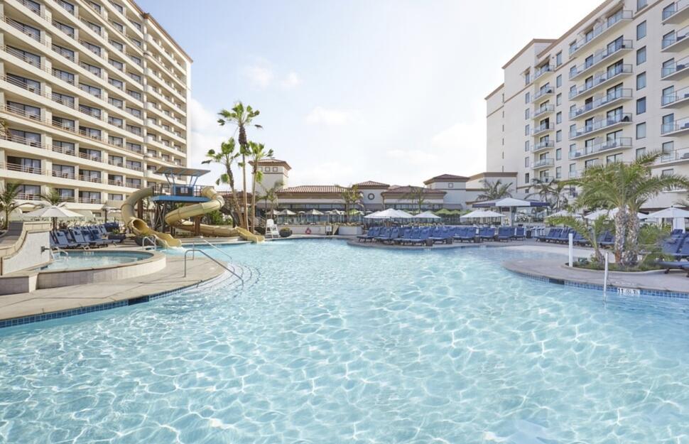 Hilton-Waterfront-Beach-Resort-21.jpg