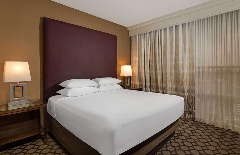 Hyatt-Regency-Orange-County-13.jpg