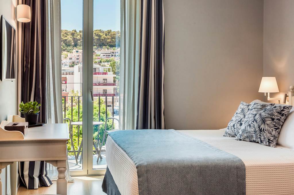 EFL_88583_Aenos_Hotel_1124_01.jpg