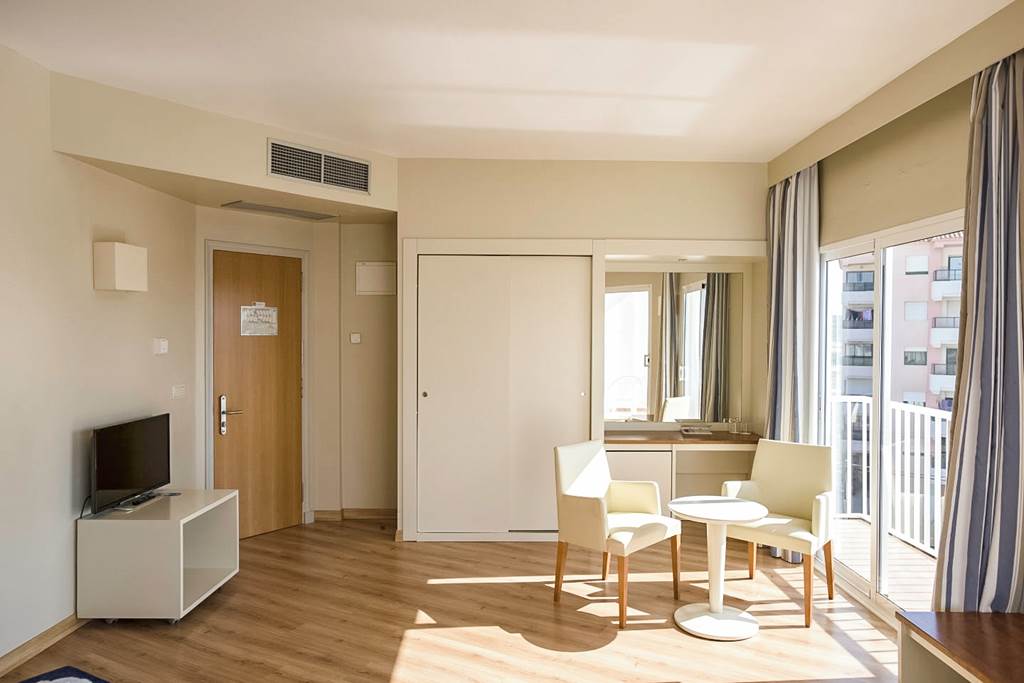 MAH_953_Hotel_Agamenon_1218_04.jpg