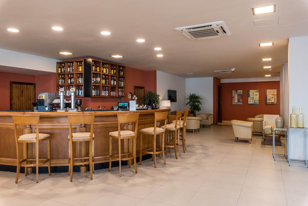 MLA_73118_LAB_Riviera_Premium_0618_23.jpg