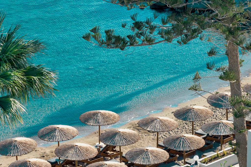 RHO_85402_Elissa_Lifestyle_Resort_0523_71.jpg