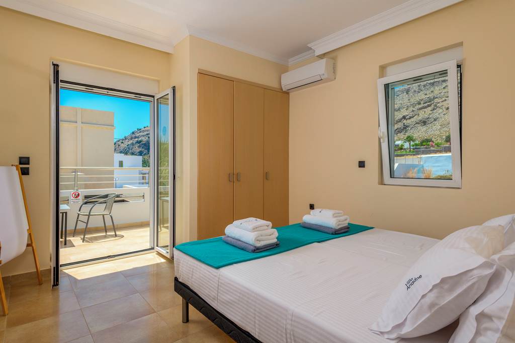 RHO_85673_Villa_Ariadne_Lindos_0723_04.jpg