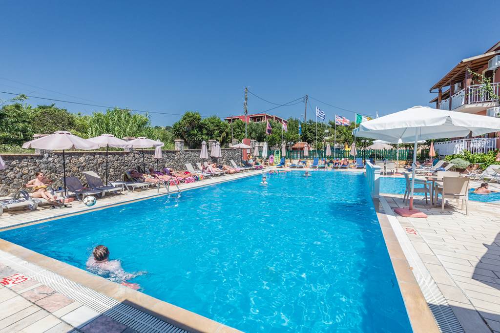 CFU_78532_Nafsika_Dionyssos_at_Rainbow_0818_03.jpg