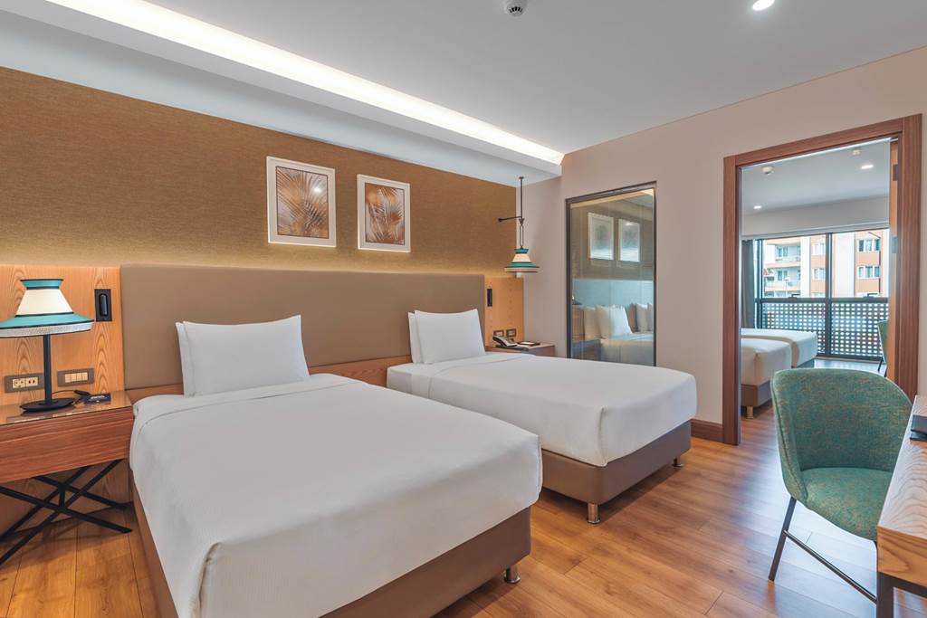 AYT_87661_DoubleTree_by_Hilton_Antalya_City_Centre_0624_01.jpg