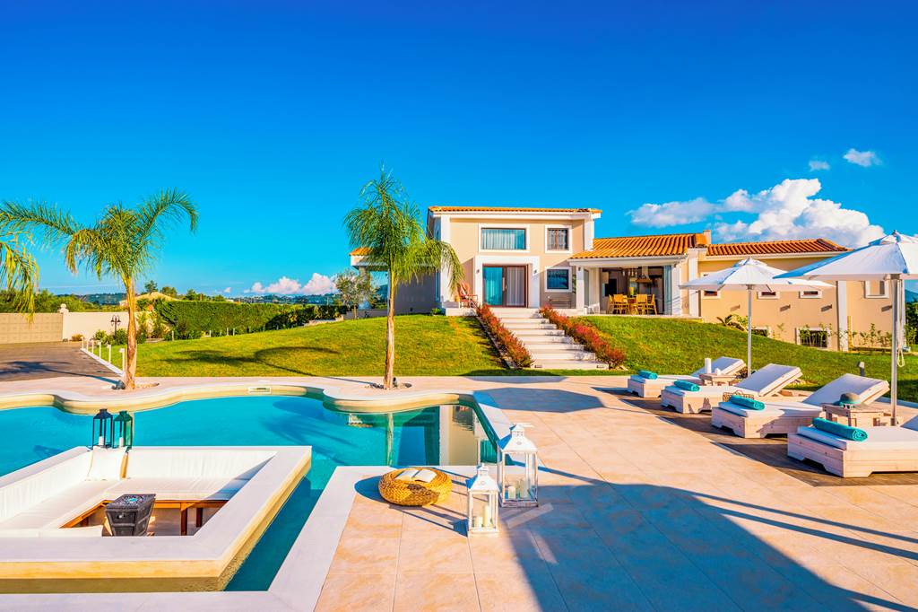 ZTH_85092_Villa_Shangri-La_0724_31.jpg