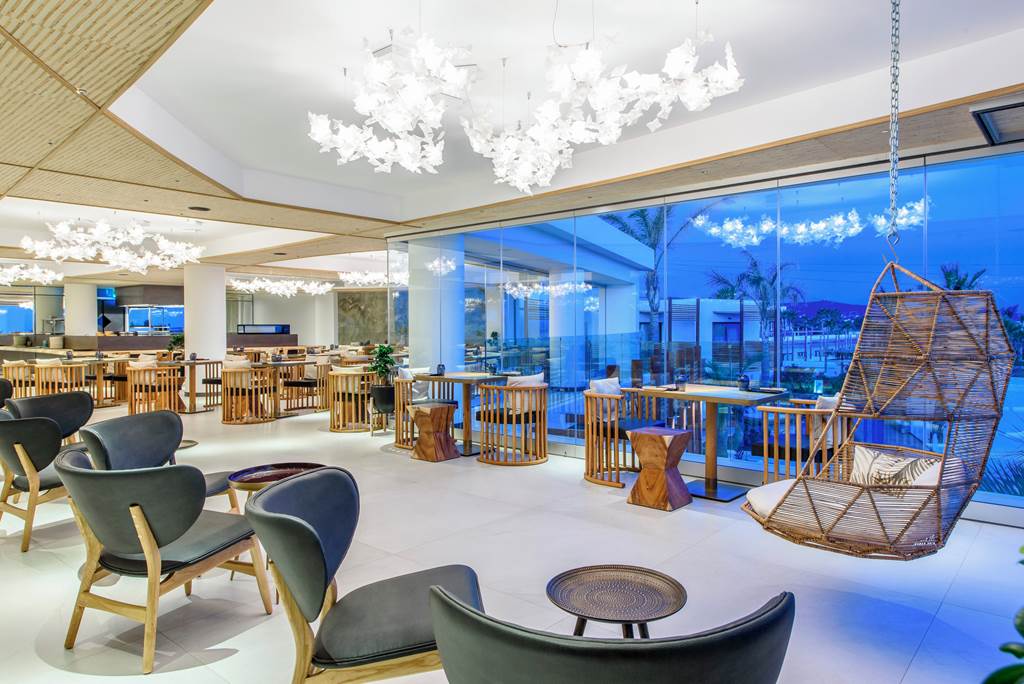 HER_81022_Stella_Island_Luxury_Resort_&_Spa_0819_16.jpg