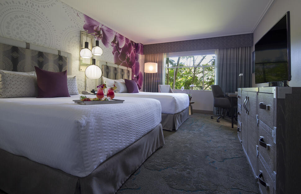 Loews-Royal-Pacific-Resort-at-Universal-Orlando-15.jpg