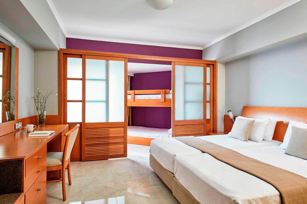 RHO_85773_Esperides_Beach_Resort_0823_04.jpg