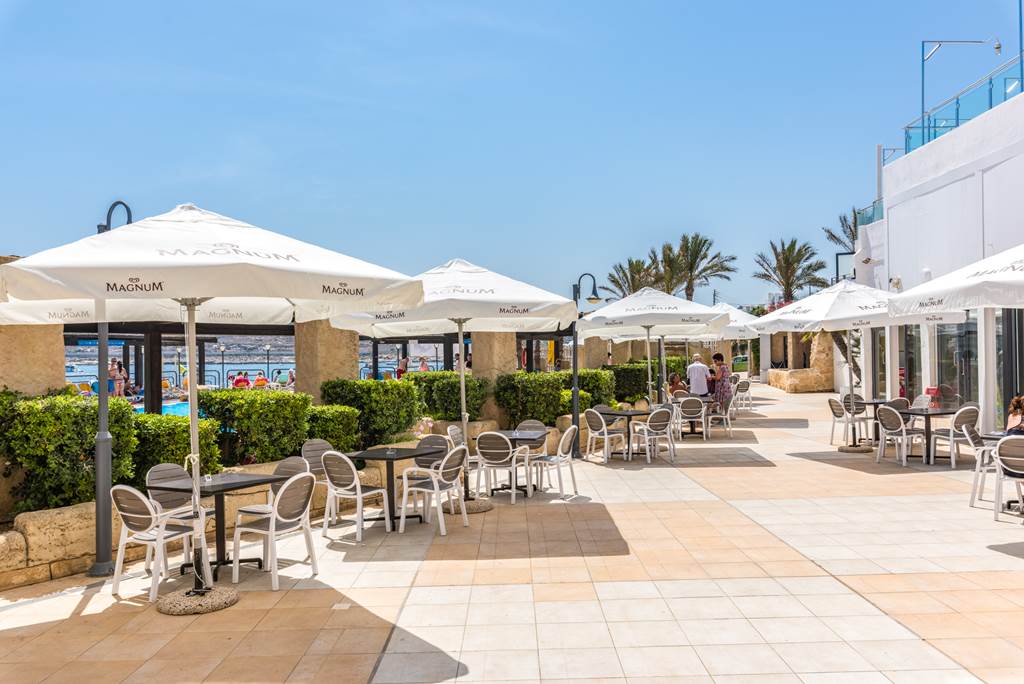 MLA_74566_Sunny_Coast_Rst_Spa_0618_21.jpg