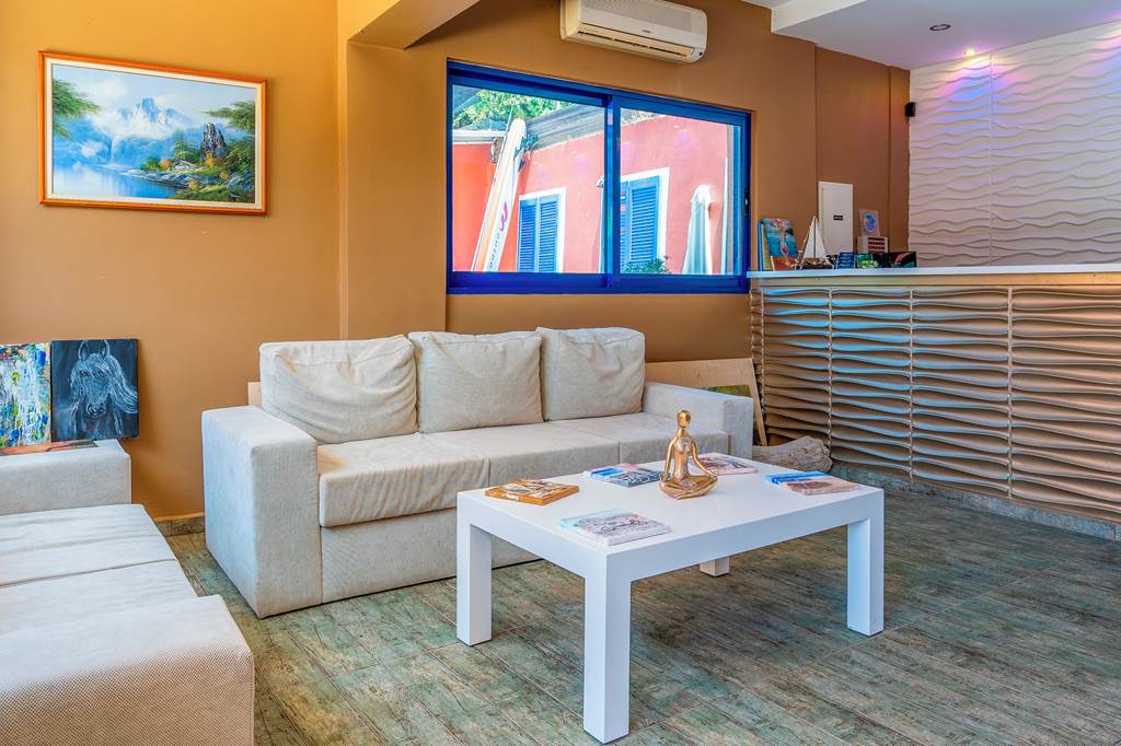 PVK_84842_Vliho_bay_Boutique_0723_13.jpg