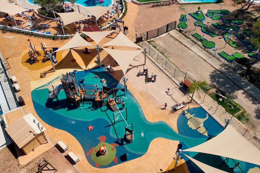 MAH_3599_Club_Hotel_Aguamarina_1224_01.jpg