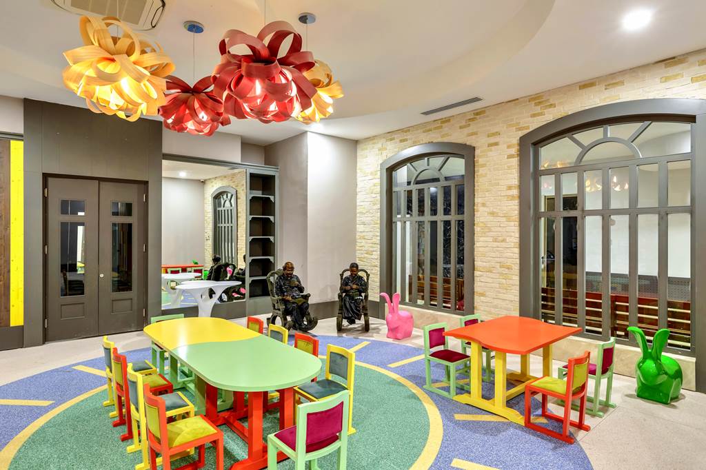 ADB_78390_Sunis_Efes_0418_27.jpg
