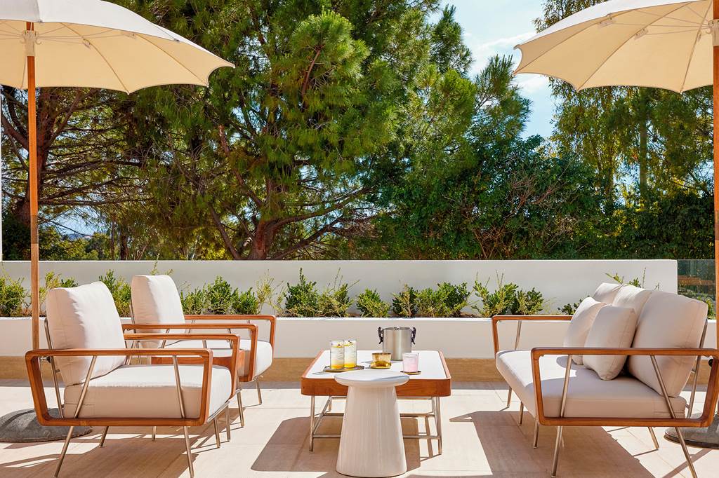 ATH_86321_Grecotel_Vouliagmeni_Suites_0624_18.jpg