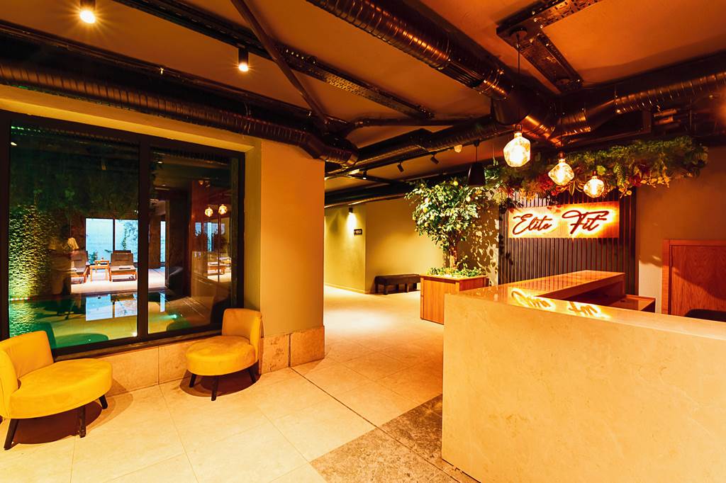 BJV_81743_Jasmin_Elite_Residence_0722_04.jpg