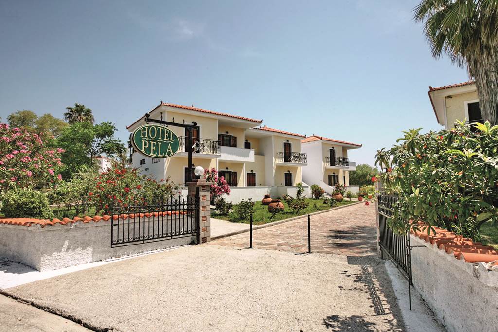 MJT_81359_Pela_Hotel_1019_01.jpg
