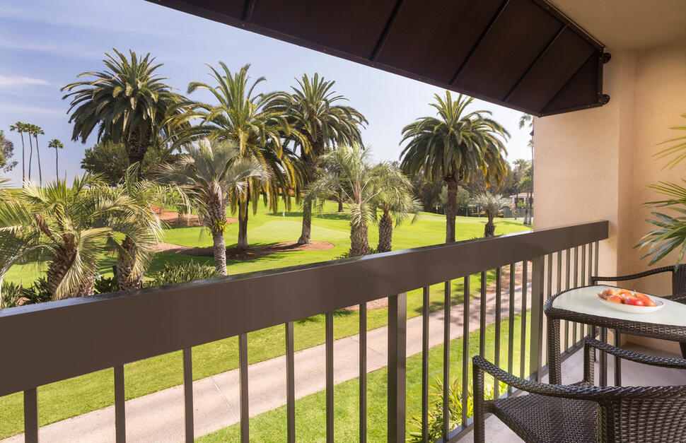 Hyatt-Regency-Newport-Beach-15.jpg