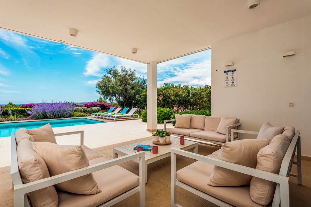 MAH_85646_Villa_Sarah_Menorca_0723_17.jpg