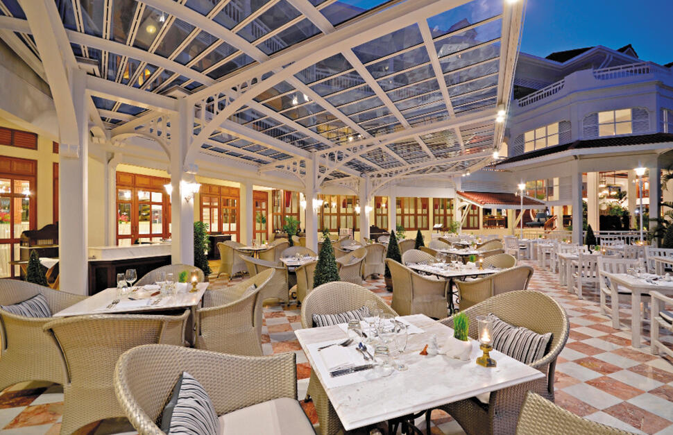 Centara-Grand-Beach-Resort-and-Villas-Hua-Hin-11.jpg