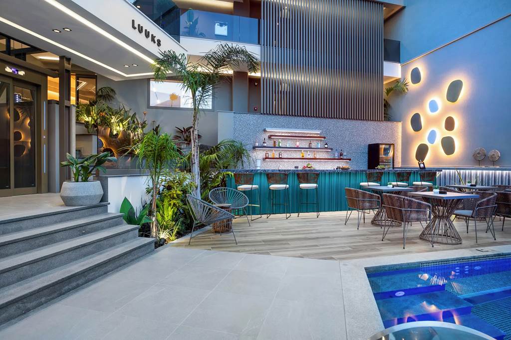 SKG_87954_Luuks_Luxury_Accommodation_0824_26.jpg