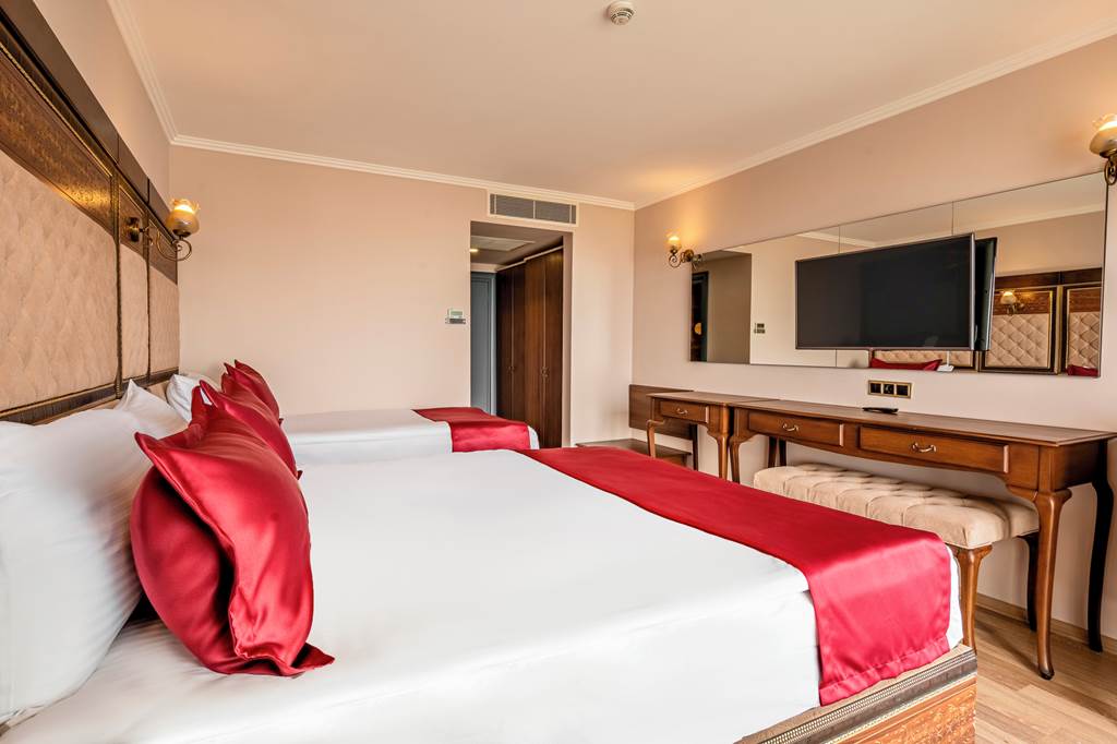 ADB_87641_Odelia_Resort_Hotel_0524_02.jpg