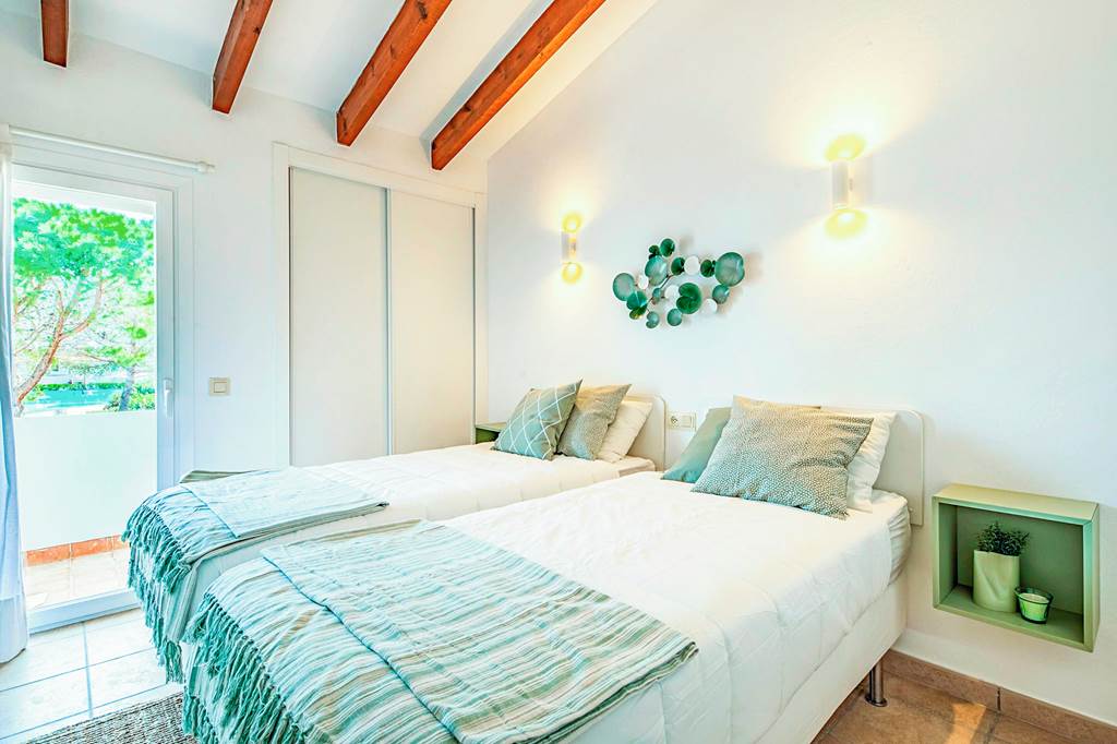PMI_84882_Villa_Monsy_2_0123_07.jpg