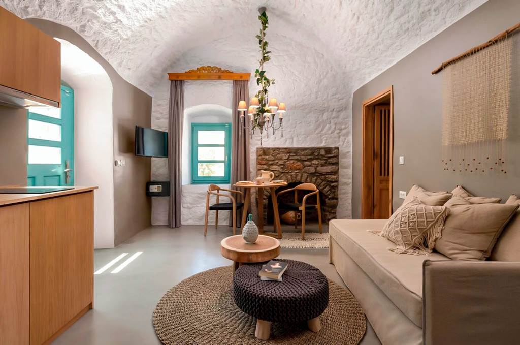 RHO_83557_Kaminos_Boutique_Hotel_1224_08.jpg