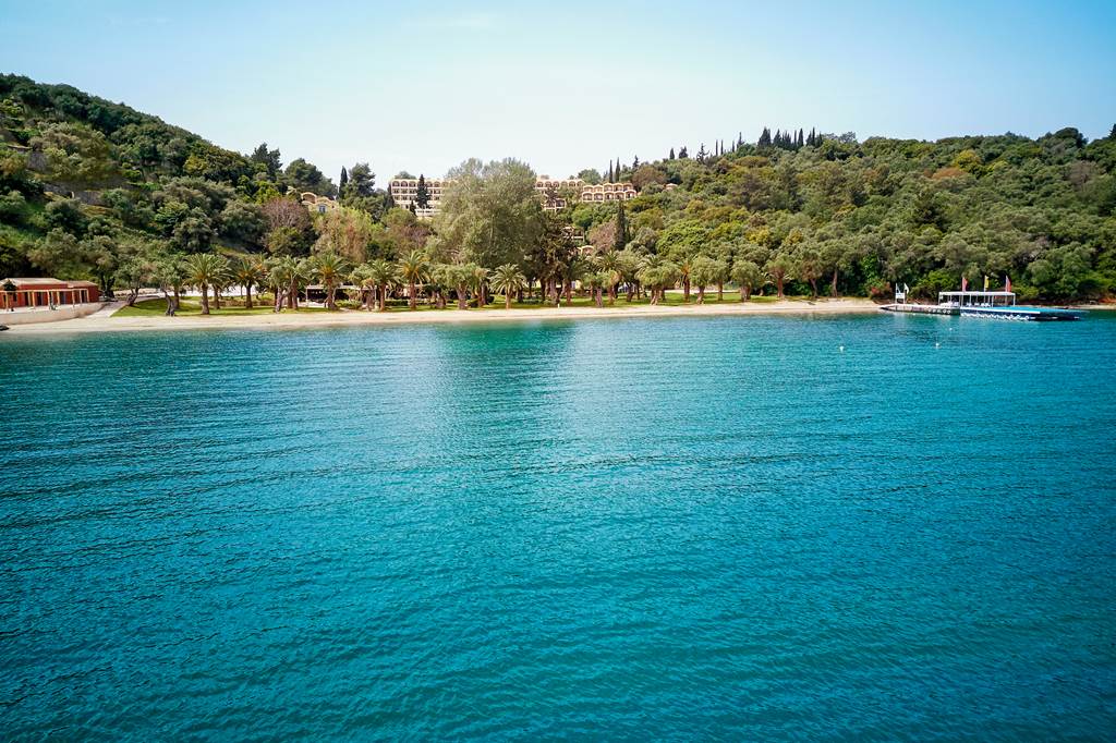 CFU_77487_Grecotel_LUX_ME_Daphnila_Bay_Dassia_0321_03.jpg