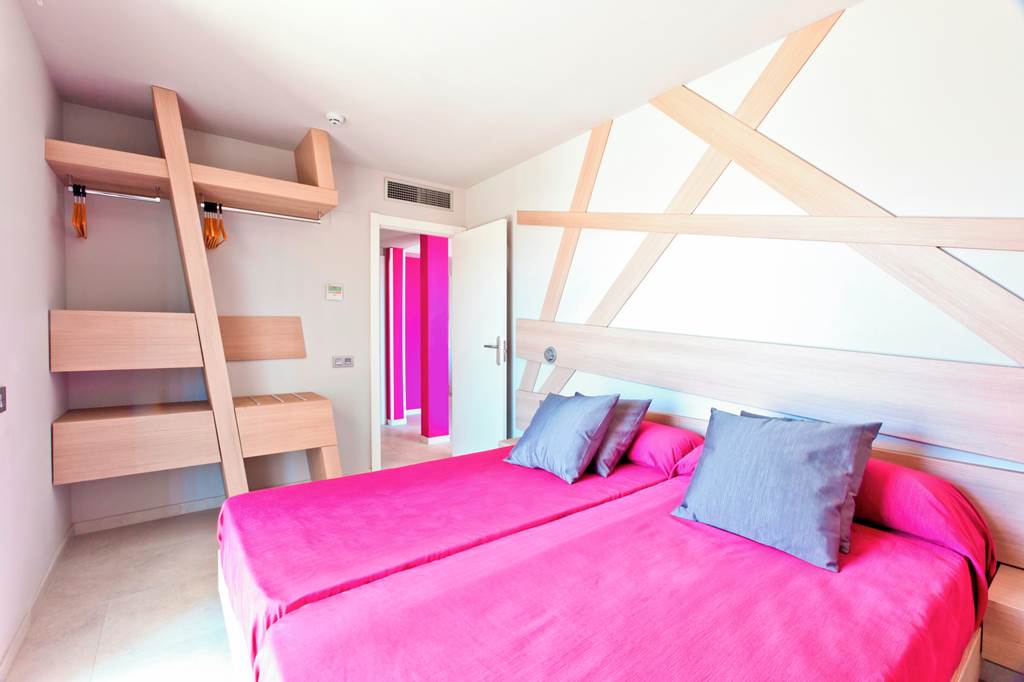 IBZ_71631_Ryans_Ibiza_Apartments_0519_05.jpg