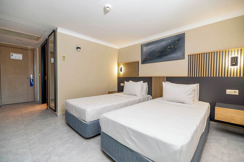 BJV_86712_Yasmin_Resort_0125_04.jpg